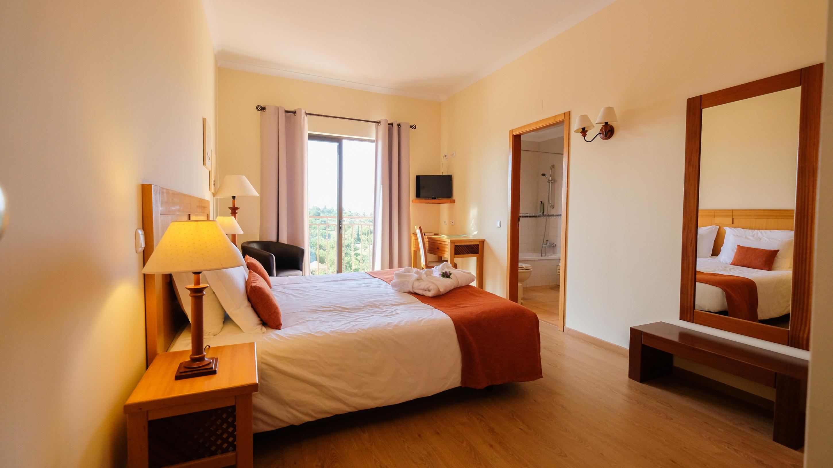 Quinta Dos Poetas Nature Hotel & Apartments Pechão Dış mekan fotoğraf
